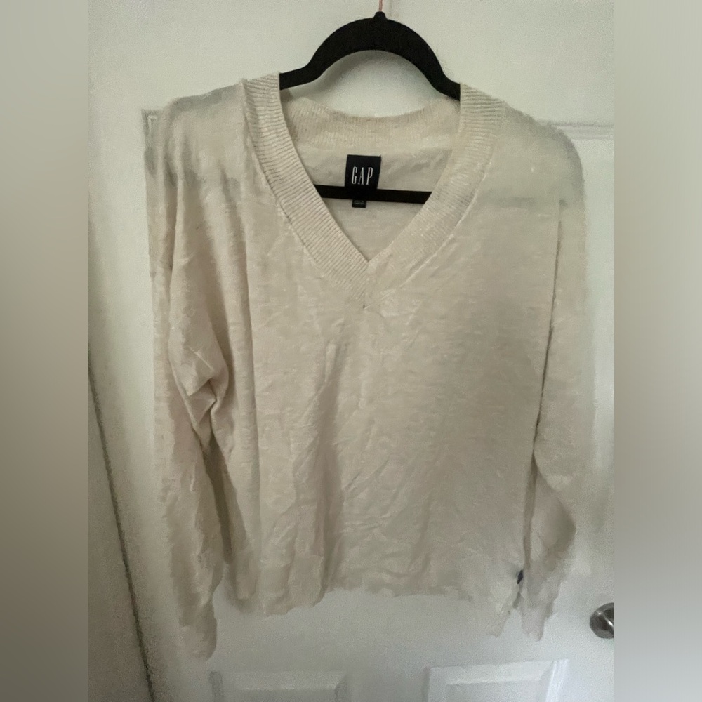 cream gap top